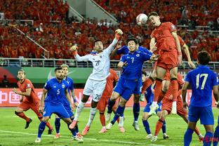 泰山队打入第三球！董老厮对着日本球迷喊：中国足球是不是比日本强？